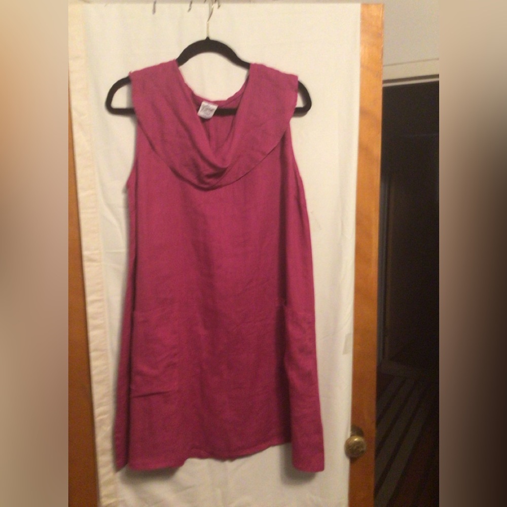 Match Point Cowl neck dress SZ M 100% Linen